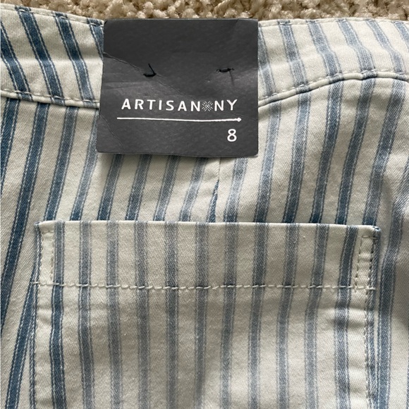 Women’s Striped Flare Pant - Picture 6 of 8